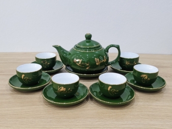 Ấm chén men xanh ngọc lục bảo vẽ Phúc Lộc Thọ dáng chóp